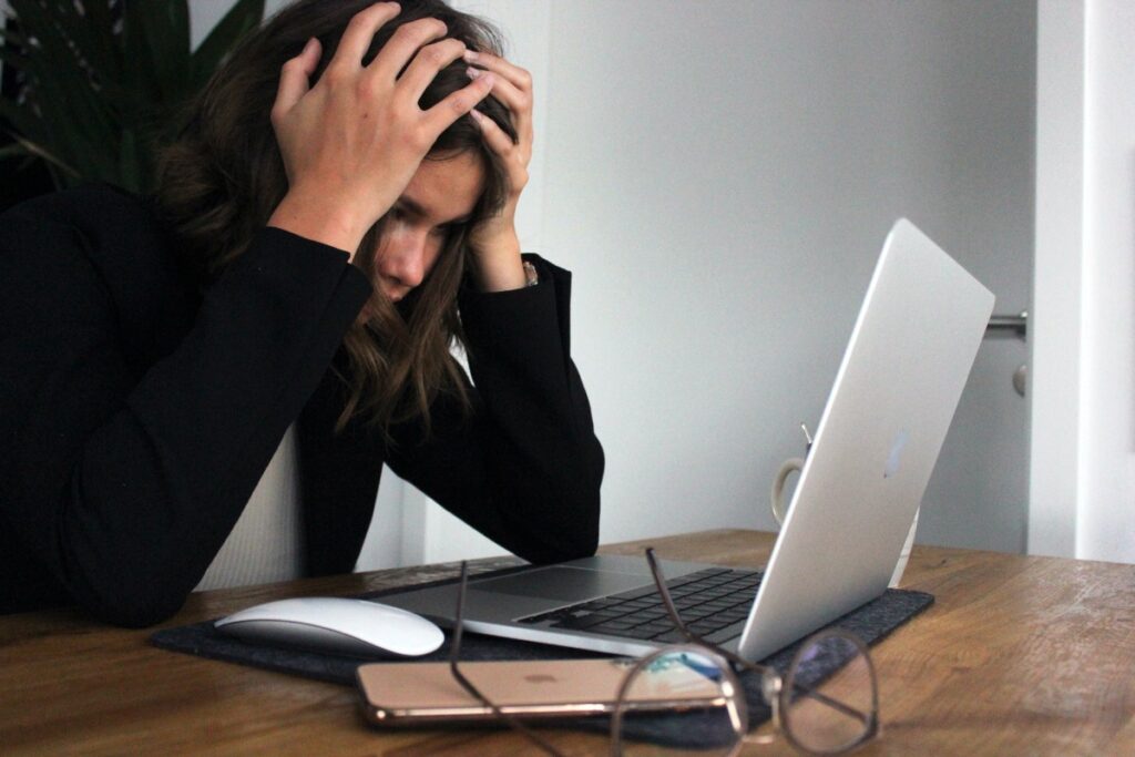 What Are Warning Signs of Work-Related Stress?