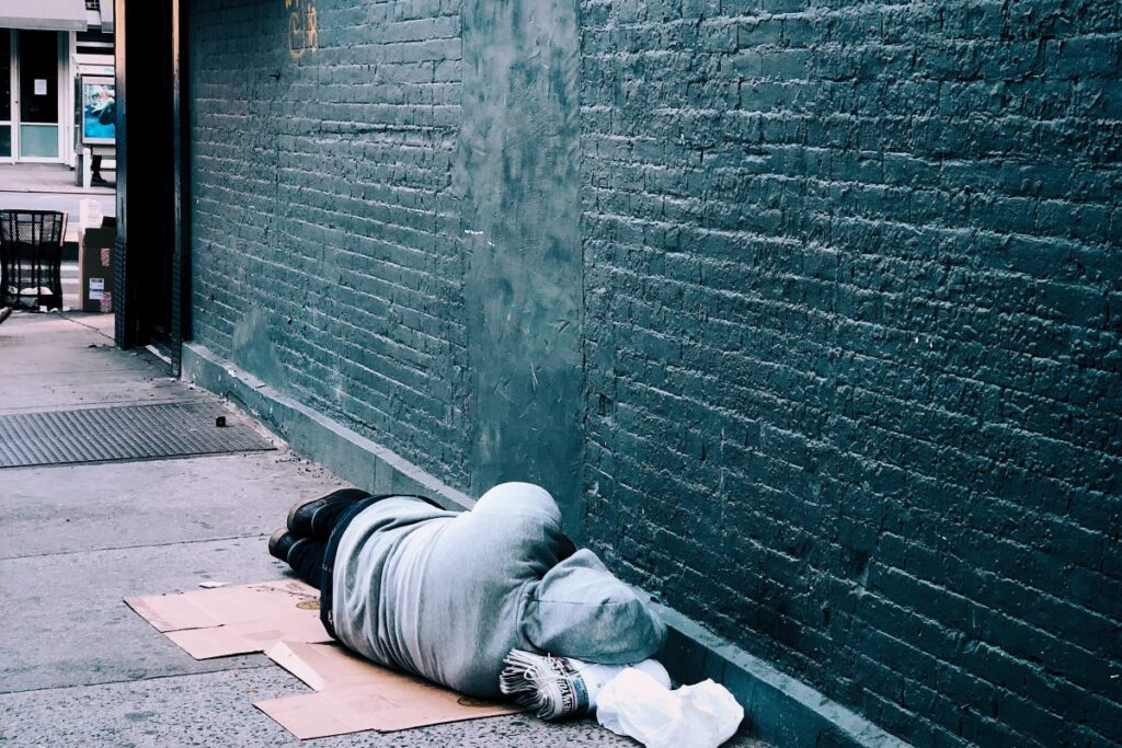 What Is the Connection Between Addiction and Homelessness in California?